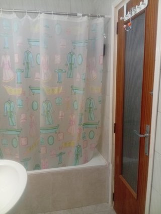 Piso para sanitari@s, estudiantes, docentes