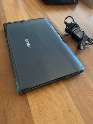 Portátil ASUS A72J 17.3" Intel i7, 1.5TB + Maletín