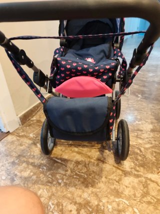 Carrito de muñecas unicornio y corazones