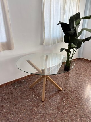 Mesa redonda cristal y metal