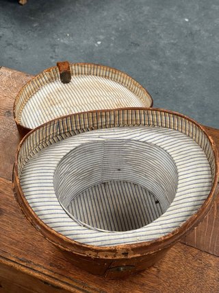 Sombrero de copa y caja original 1900