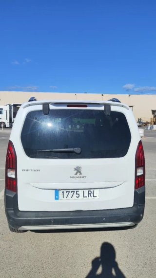 Peugeot Rifter 2021