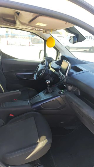 Peugeot Rifter 2021