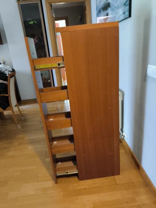Mueble auxiliar de madera