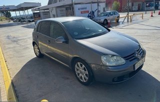 Volkswagen Golf 2005