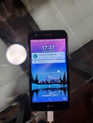 Pacchetto di 3 cellulari: Blackview e 2 LG