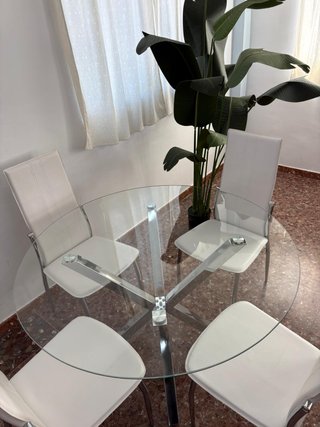 Mesa redonda cristal y metal