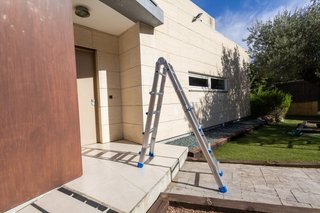 Escalera Multiuso Aluminio 4x5 Peldaños