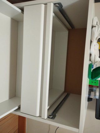 Cajonera blanca para armario