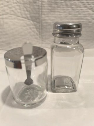 Juego Cafetera y Tazas Porcelana Blanca