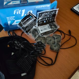 Compex Fit 1.0 Electroestimulador