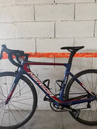 Bicicleta Merida Reacto Bahrain
