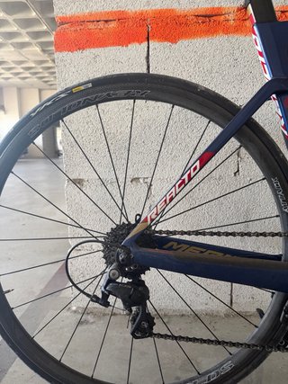 Bicicleta Merida Reacto Bahrain