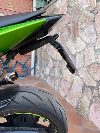 Kawasaki Z750 ABS Verde y Negra