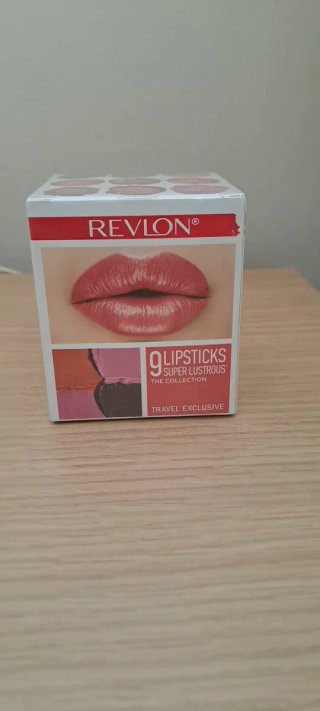 Revlon 9 Labiales Super Lustrous Travel Exclusive