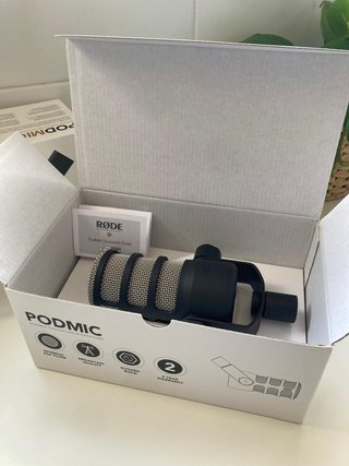 Micrófono Rode PodMic (como nuevo) + Caja Original