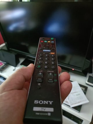 TELEVISOR SONY BRAVIA Pantalla de 40' Buen Estado
