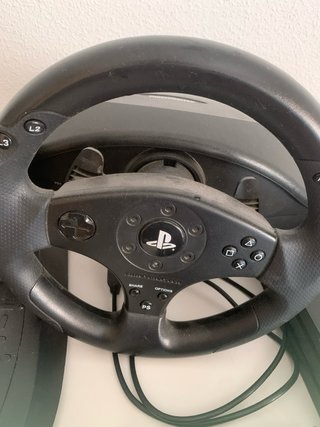 PS4 + Volante y Pedales Thrustmaster