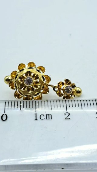 Pendientes Oro 18k Flor con Circonita