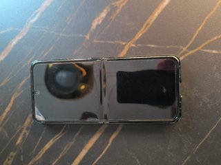 Samsung Galaxy Z Flip 5 - Multicolor
