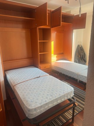 Mueble dormitorio 2 camas plegables- Castro Urdial