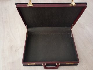 Maletín Vintage Cerradura Combinación Marrón