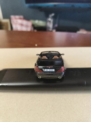 Mercedes SL 600 1/43