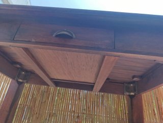 Mesa de madera maciza