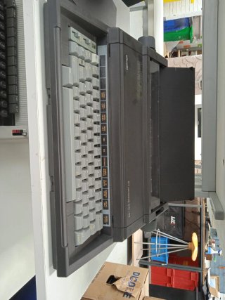 Máquina de escribir Olivetti ET personal 510-II