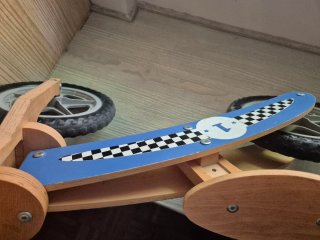 Bicicleta de madera para niños