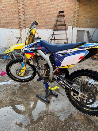 Suzuki RMZ 450 2017 Motocross