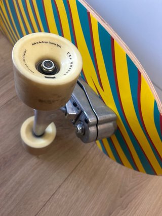 Surfskate con design zebra