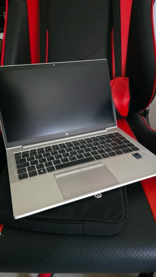 HP 840 G8 Notebook Leer descripcion