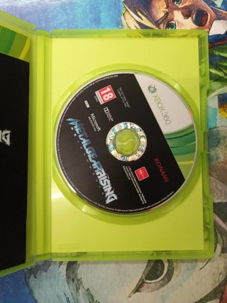 Metal Gear Rising Vengeance Xbox 360