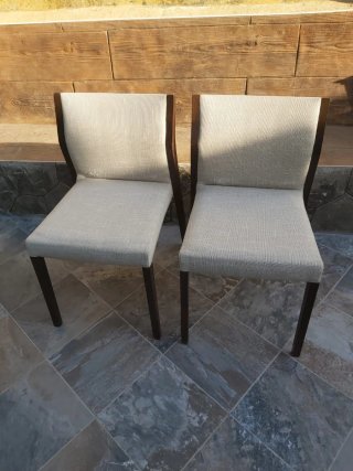 2 Sillas de Comedor Beige y Marrón cada una