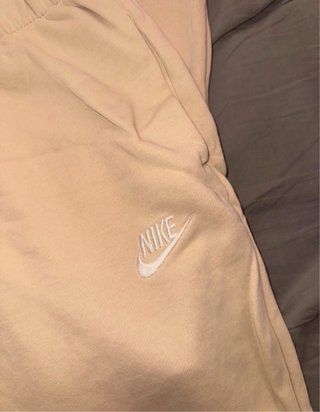 Conjunto Chándal Nike Beige