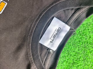 T-shirt Carhartt preta
