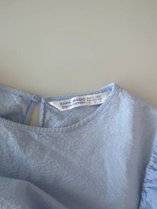 Camisa Zara manga abullonada azul