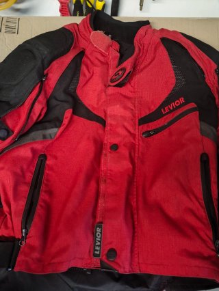 Chaqueta de Moto Levior Roja y Negra