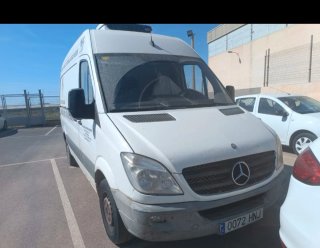 Mercedes-Benz Sprinter 2012