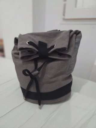 Mochila La Vuelta Lona Gris