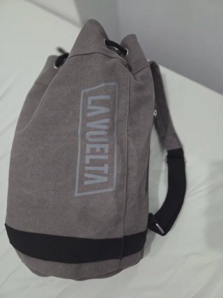 Mochila La Vuelta Lona Gris
