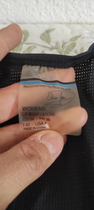Maillot mujer ciclismo negro sin usar