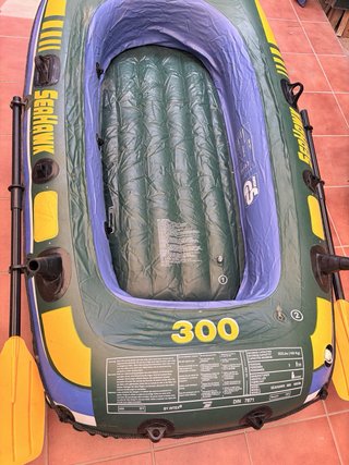 Barca hinchable Intex Seahawk 300
