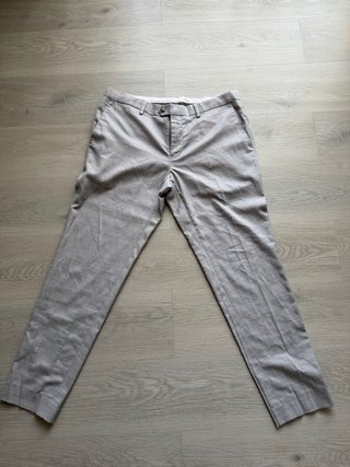 Fato bege/cinza para casamento