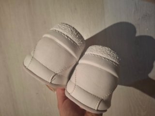 Zapatos de trabajo blancos