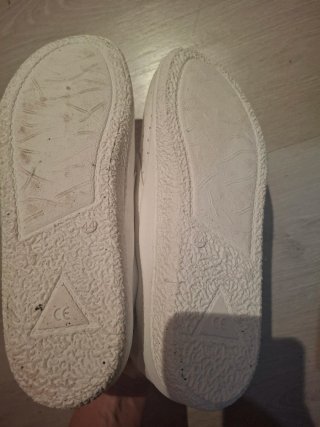 Zapatos de trabajo blancos