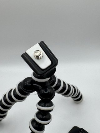 Accesorios GoPro: Trípode Flexible y Soportes
