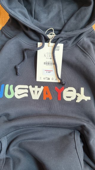Sudadera Zara Nueva York Bad Bunny Talla L