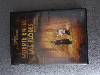 Muerte entre las flores DVD Edición Especial